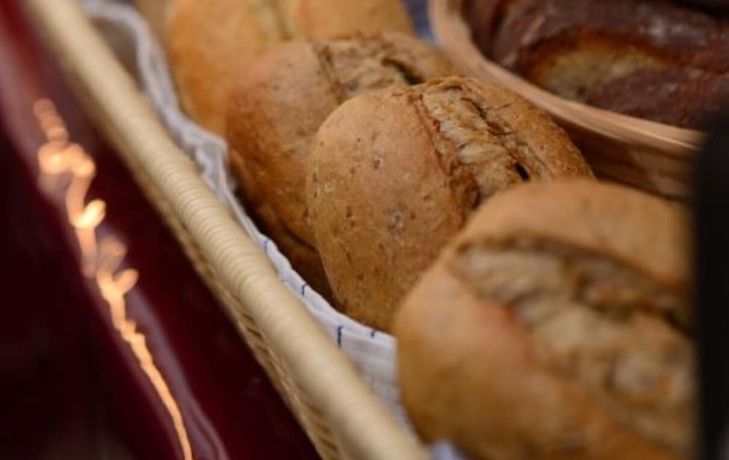 Imagen del bar/restaurante del Hotel Linde. Foto 5