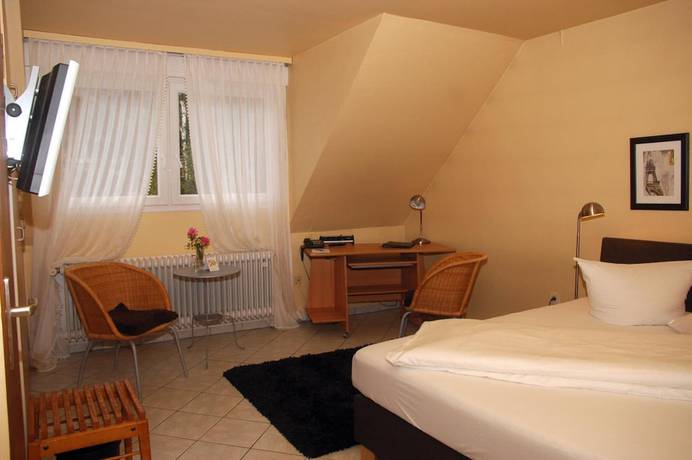 Imagen de la habitación del Hotel Lindemann. Foto 13