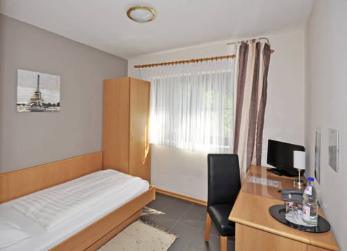 Imagen de la habitación del Hotel Lindenhof, R&ouml;dermark. Foto 2
