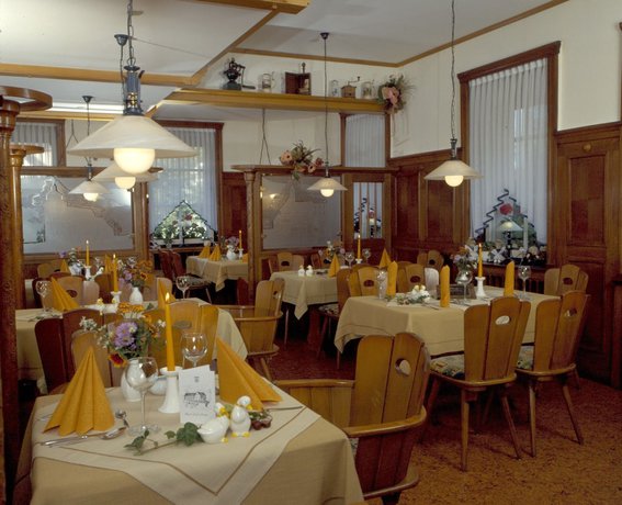Imagen del bar/restaurante del Hotel Link and Restaurant. Foto 3