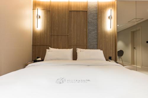 Imagen general del Hotel Lium. Foto 3