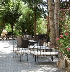 Imagen de los exteriores del Hotel Lloc d'Omm. Foto 3
