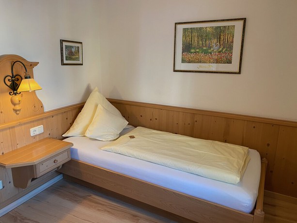 Imagen de la habitación del Hotel Lobmeyer. Foto 14