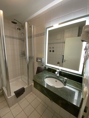 Imagen de la habitación del Hotel Lobmeyer. Foto 17
