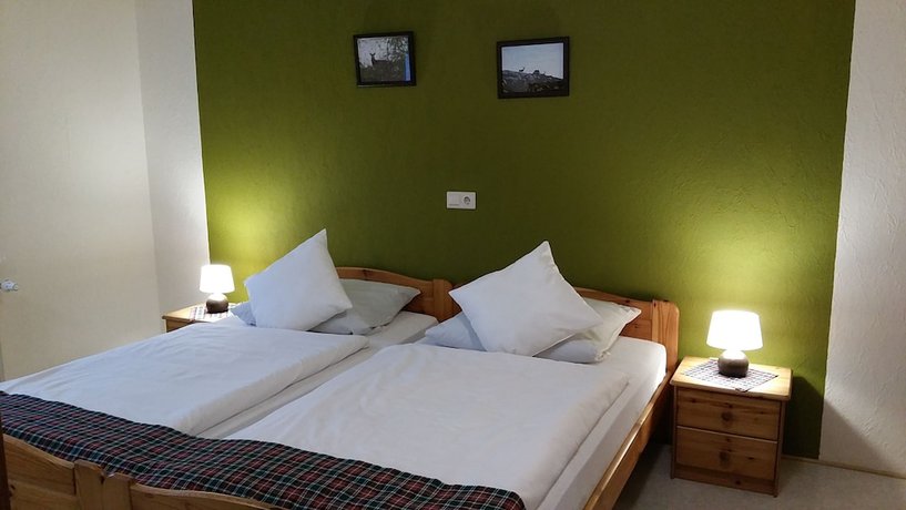 Imagen de la habitación del Hotel Locvillare. Foto 12