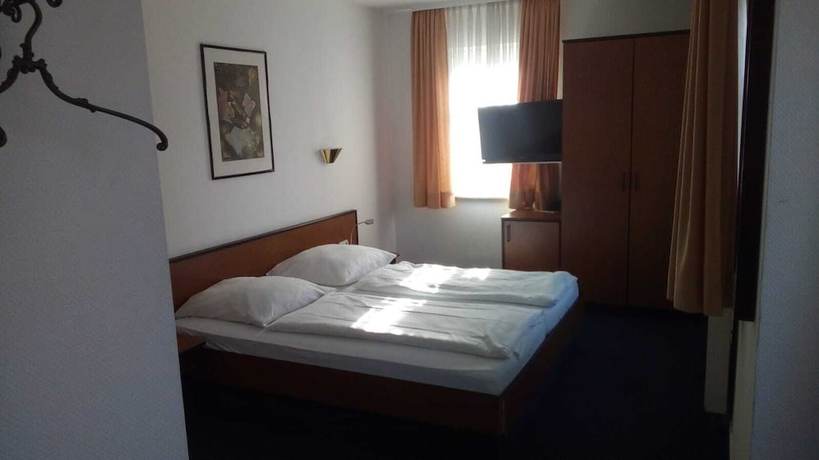 Imagen de la habitación del Hotel Loewensteiner Hof Haus am Neuplatz. Foto 19