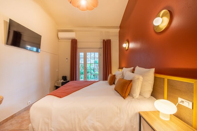 Imagen de la habitación del Hotel Lou Cagnard. Foto 20