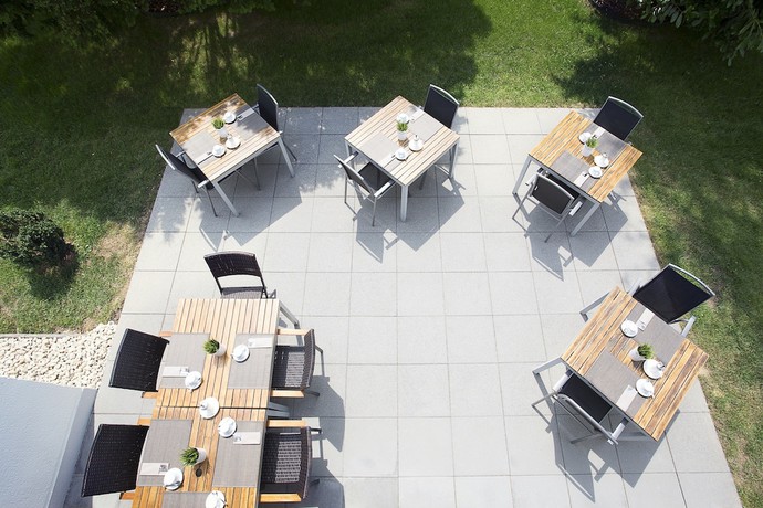 Imagen de los exteriores del Hotel Löwenguth. Foto 15