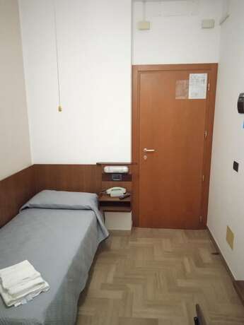 Imagen general del Hotel Luca, Viserba. Foto 4