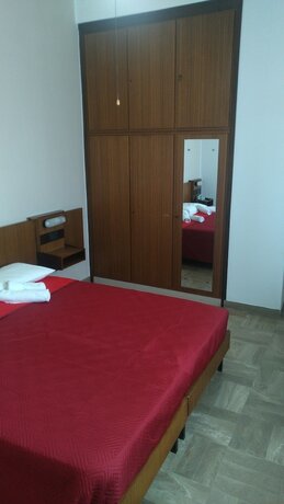 Imagen de la habitación del Hotel Luca, Viserba. Foto 17