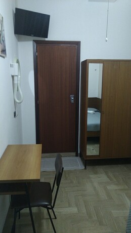 Imagen de la habitación del Hotel Luca, Viserba. Foto 20