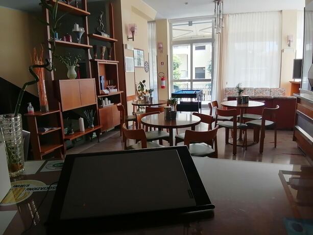 Imagen general del Hotel Luca, Viserba. Foto 11