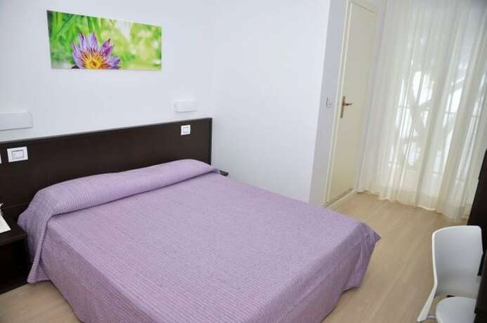 Imagen de la habitación del Hotel Lugano, Riccione. Foto 17