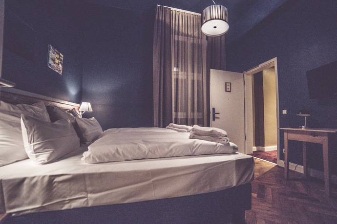 Imagen de la habitación del Hotel Luis. Foto 14