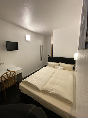 Imagen de la habitación del Hotel Luise, Essen. Foto 11
