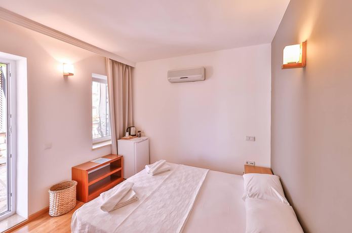 Imagen de la habitación del Hotel Luna Kas. Foto 4