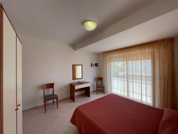 Imagen de la habitación del Hotel Lungomare 3 Stelle. Foto 3