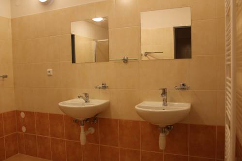 Imagen de la habitación del Hotel M, Jesen&iacute;k . Foto 13