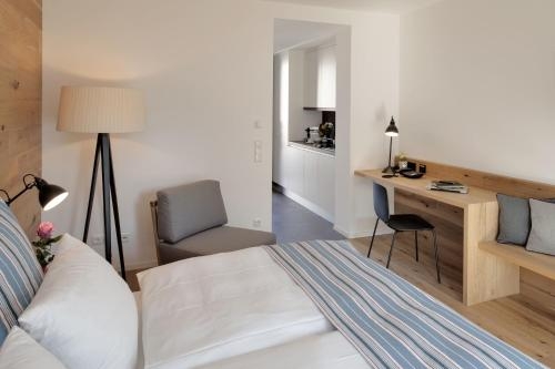 Imagen de la habitación del Hotel M120. Foto 10