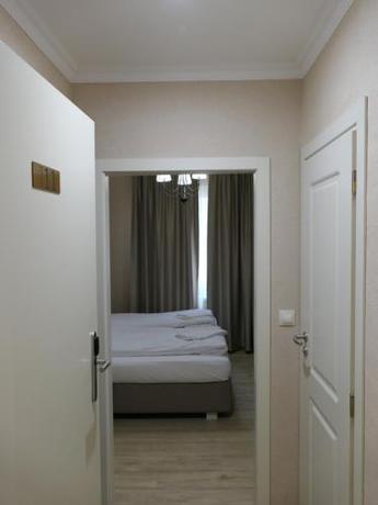 Imagen de la habitación del Hotel MEDITERRANEO. Foto 12