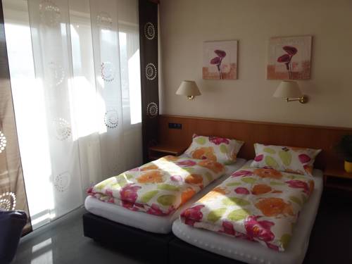 Imagen de la habitación del Hotel Mainperle. Foto 3