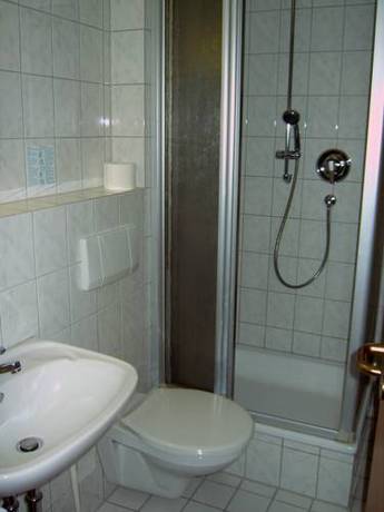 Imagen de la habitación del Hotel Mainperle. Foto 13