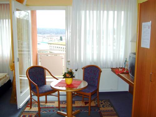 Imagen de la habitación del Hotel Mainperle. Foto 16