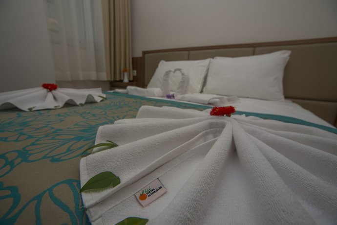 Imagen de la habitación del Hotel Mandalin. Foto 6