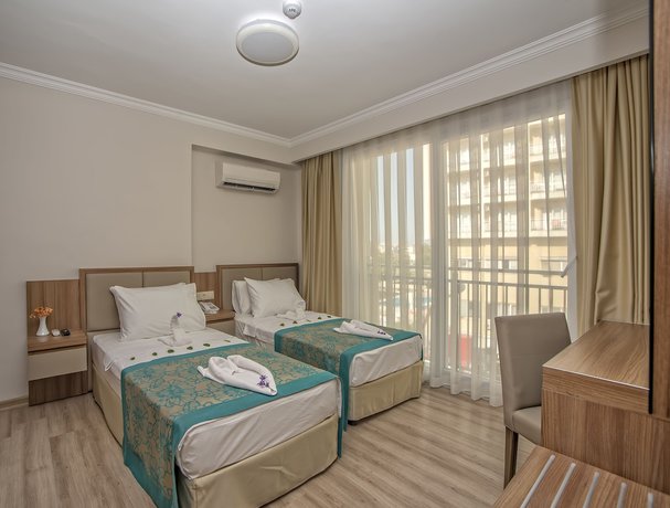 Imagen de la habitación del Hotel Mandalin. Foto 8