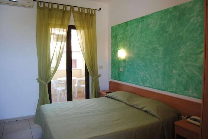 Imagen de la habitación del Hotel Maria, Castellabate. Foto 20