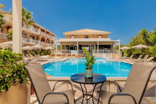 Imagen de la habitación del Hotel Maria. Foto 19