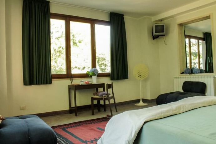 Imagen de la habitación del Hotel Maria Letizia. Foto 15