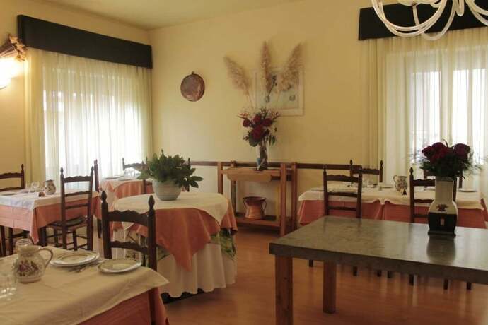 Imagen general del Hotel Maria Letizia. Foto 12
