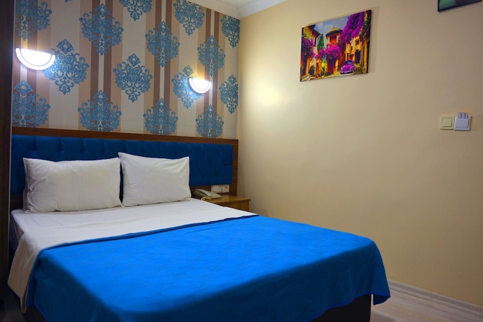 Imagen de la habitación del Hotel Marina City. Foto 3