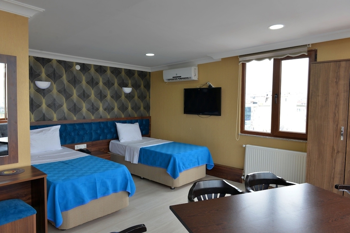 Imagen de la habitación del Hotel Marina City. Foto 7