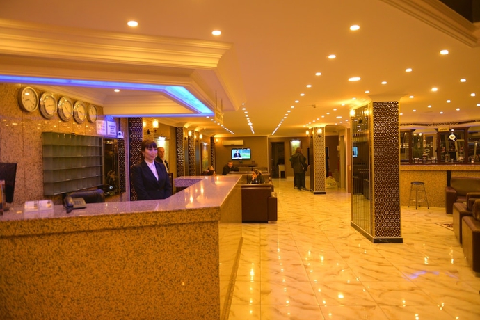 Imagen de los interiores del Hotel Marina City. Foto 18