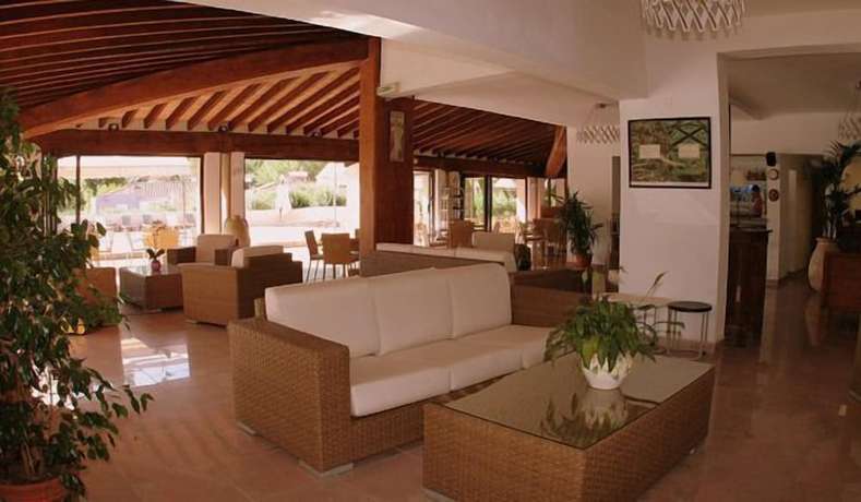 Imagen del bar/restaurante del Hotel Marina Village - Apartments. Foto 3