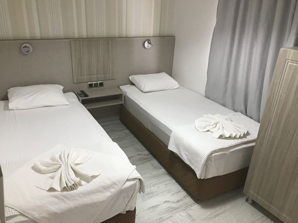 Imagen de la habitación del Hotel Marine, Ayvalik. Foto 13
