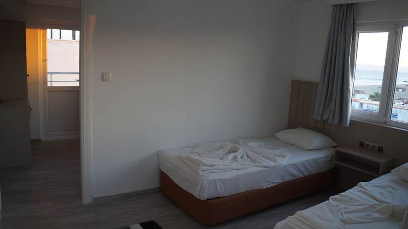 Imagen de la habitación del Hotel Marine, Ayvalik. Foto 14
