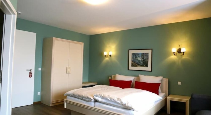 Imagen de la habitación del Hotel Markgr&auml;fler Hof, Badenweiler. Foto 13