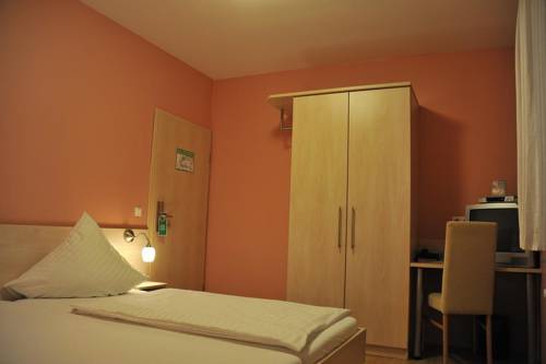Imagen de la habitación del Hotel Martin, Limburgo del Lahn. Foto 10