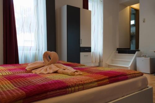 Imagen de la habitación del Hotel Martz. Foto 7