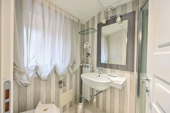 Imagen de la habitación del Hotel Mastrodattia. Foto 14
