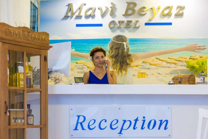 Imagen de los interiores del Hotel Mavi Beyaz. Foto 19
