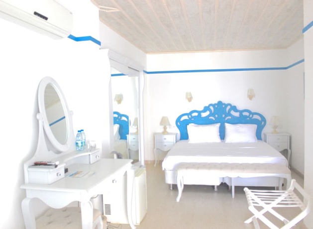 Imagen de la habitación del Hotel Mavi Beyaz. Foto 17