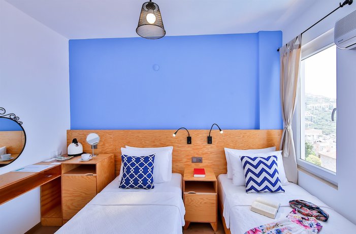 Imagen de la habitación del Hotel Mavilim. Foto 7