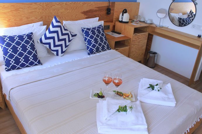 Imagen de la habitación del Hotel Mavilim. Foto 16