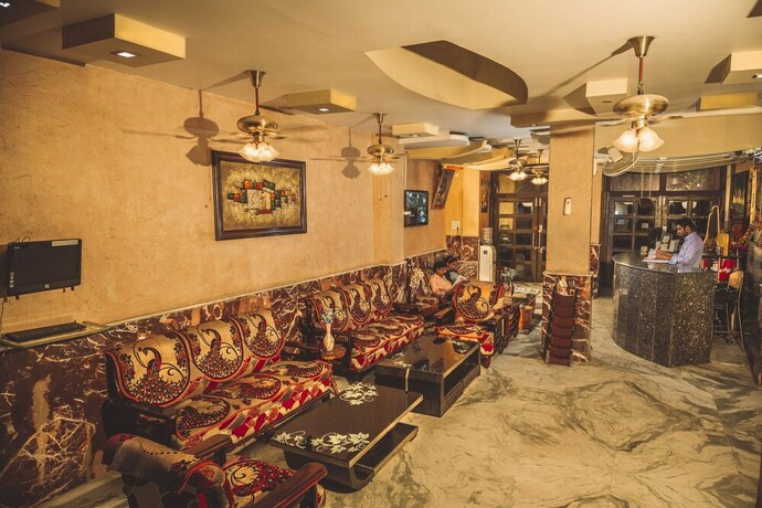 Imagen de los interiores del Hotel Meenakshi Udaipur. Foto 20