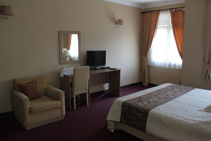 Imagen de la habitación del Hotel Mercan. Foto 6