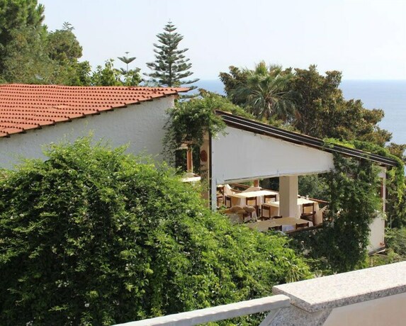 Imagen de la habitación del Hotel Mercurio. Foto 29